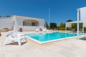 Charming Villas - Villa d'Itria with trullo Ostuni